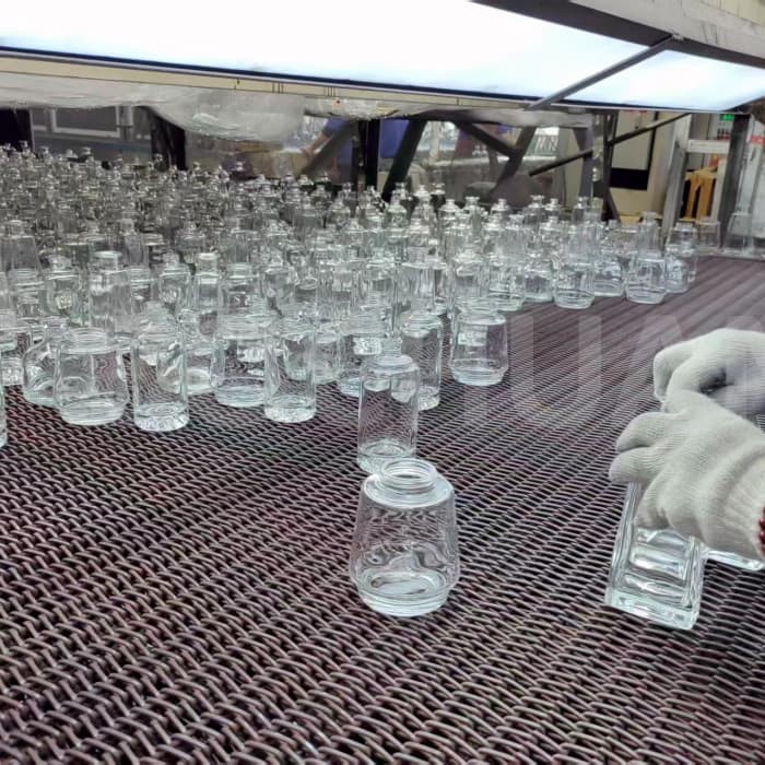 product-700-700 product-700-700